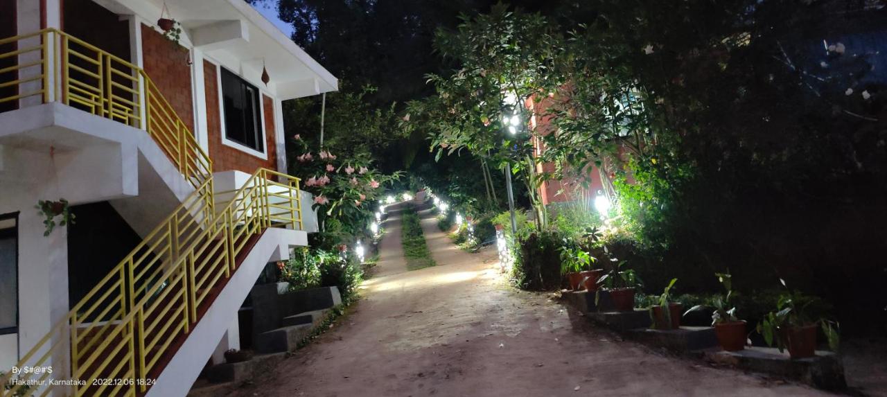 Pool Side Villa'S Of Coorg Madikeri Extérieur photo