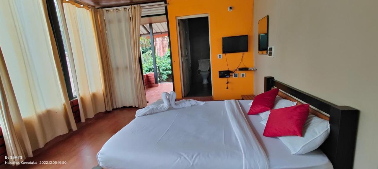 Pool Side Villa'S Of Coorg Madikeri Extérieur photo